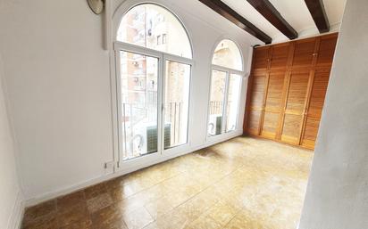 Bedroom of Flat for sale in  Barcelona Capital  with Air Conditioner