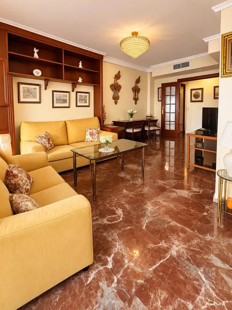 Sala de estar de Piso de alquiler en Poniente-Sur