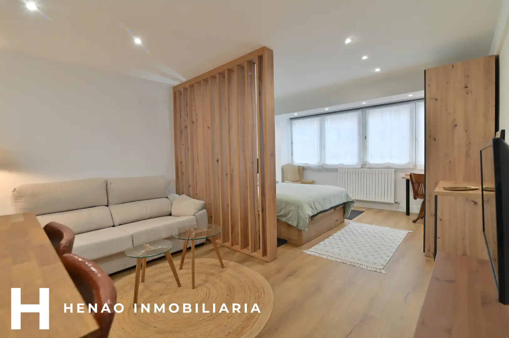 Habitación de Apartamento en venta en Bilbao  con Calefacción, Parquet y Amueblado