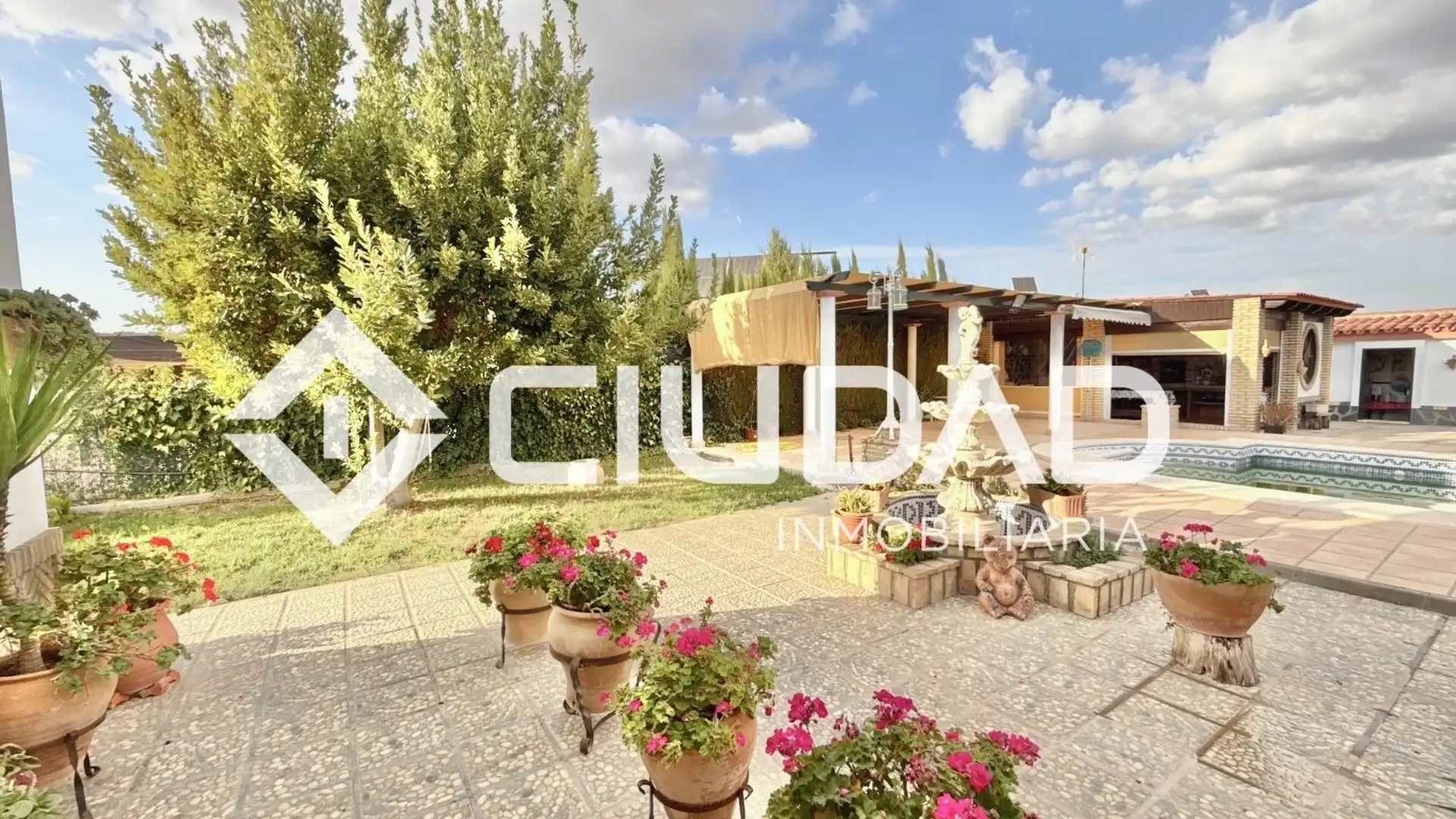 Jardín de Casa o chalet en venta en Las Cabezas de San Juan