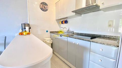 Foto 5 de Piso en venta en Cabo Cervera, Alicante