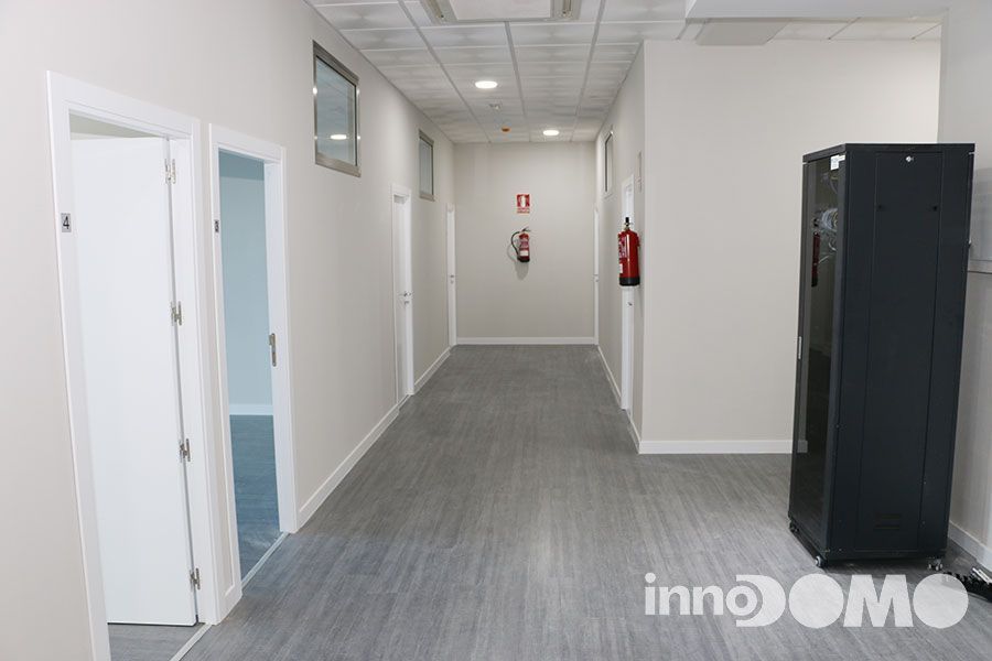 Oficina de lloguer a La Ermita
