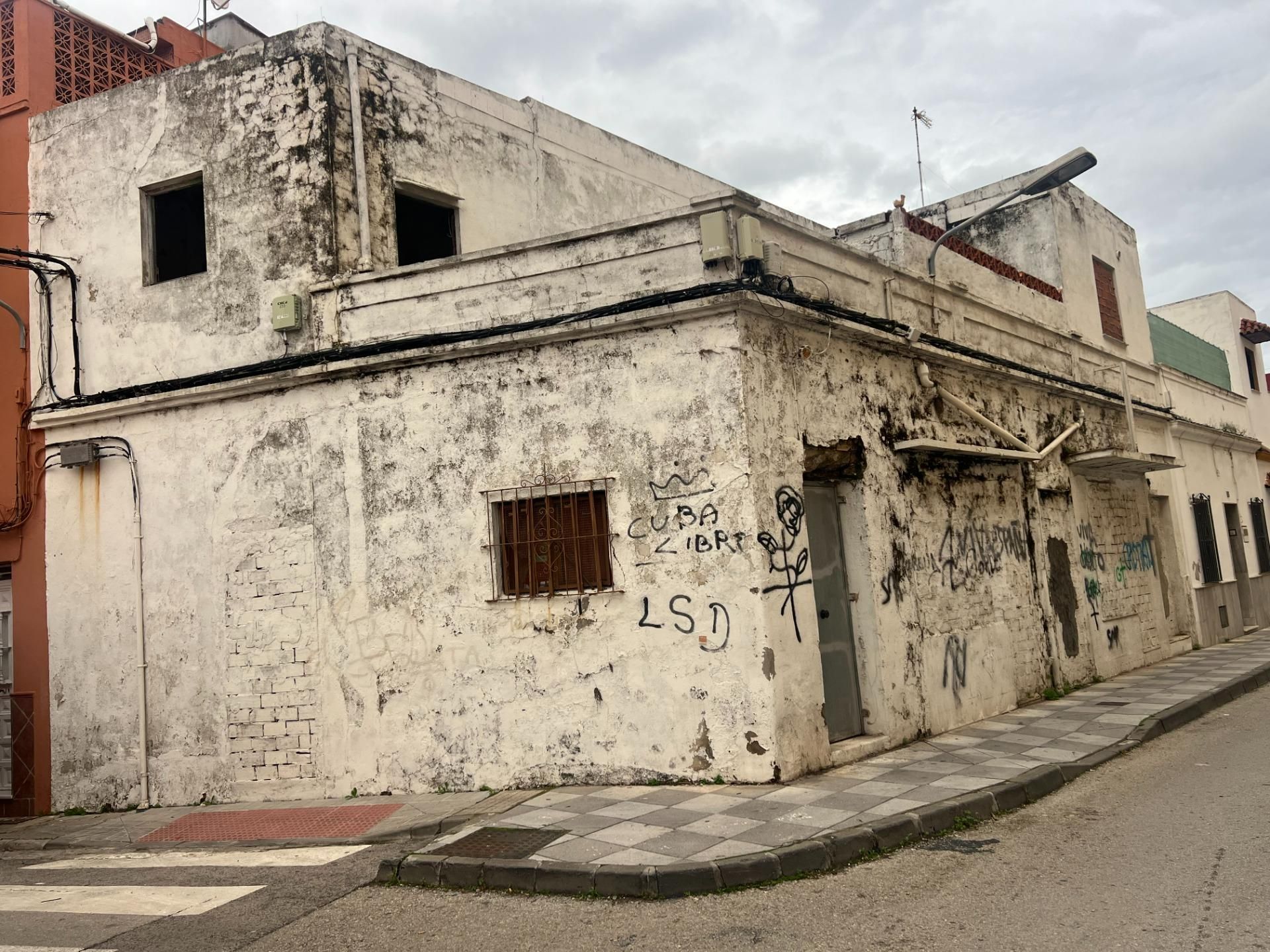 Vista exterior de Casa adosada en venta en Algeciras