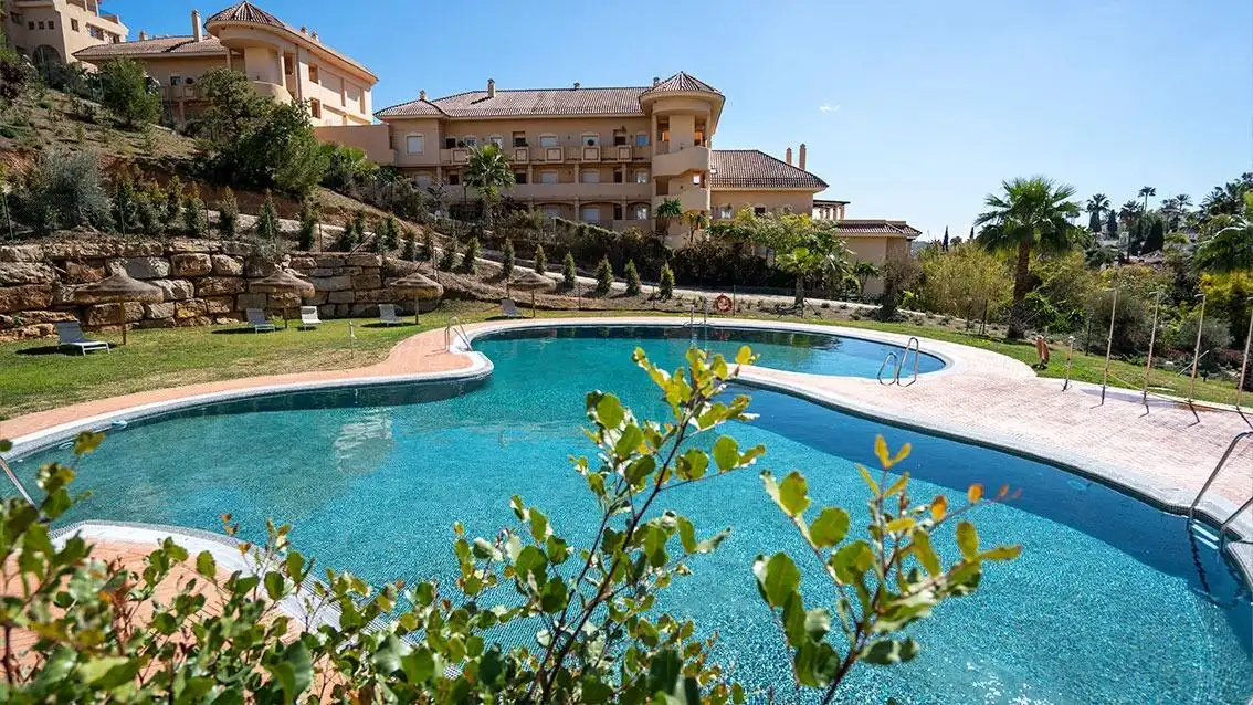 Piscina de Àtic en venda en Marbella amb Jardí privat, Terrassa i Traster