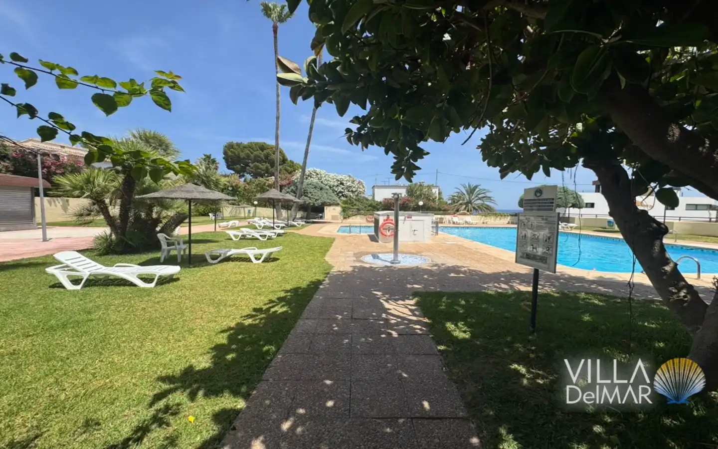 Piscina de Apartament en venda en Calpe / Calp amb Aire condicionat, Calefacció i Terrassa
