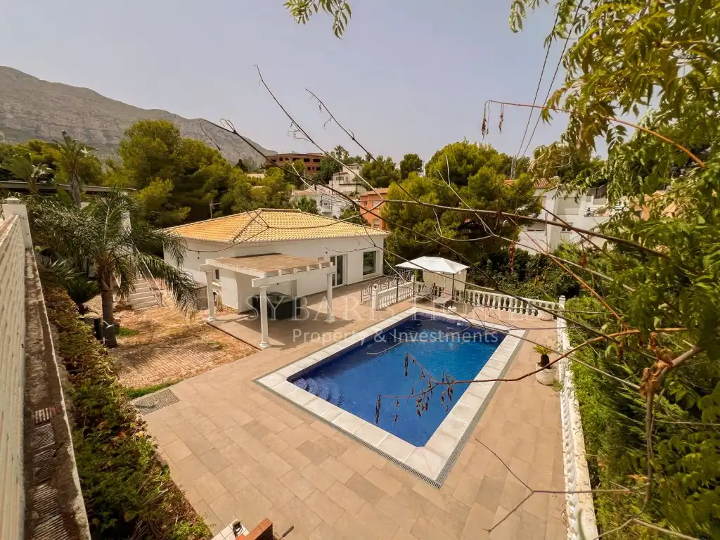 Villa avec piscine à vendre à Calle Rosella, imagen 3