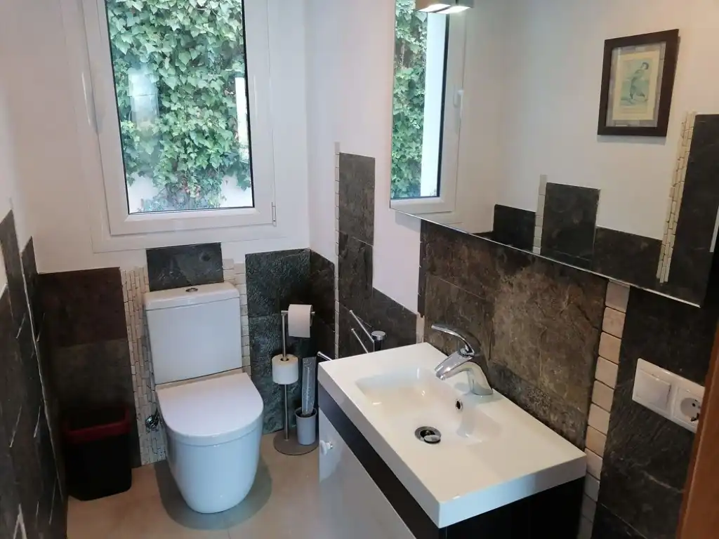Bany de Casa o xalet de lloguer en Calvià amb Aire condicionat, Jardí privat i Terrassa