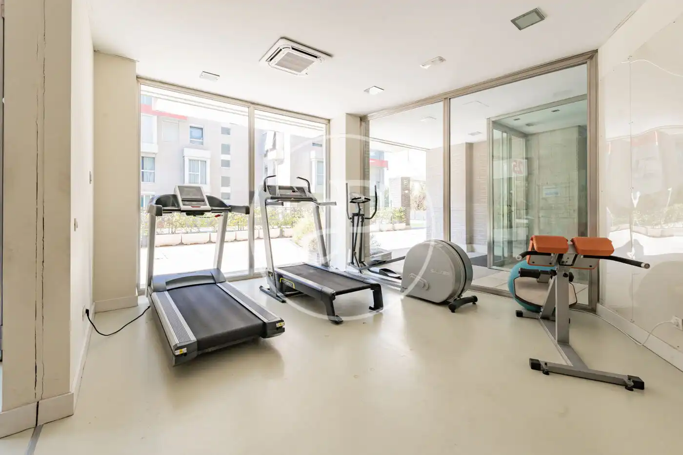 Piso con terraza en venta en C. de Buitrago del Lozoya, imagen 44