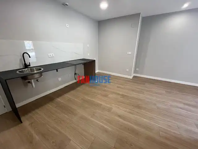 Piso en venta en Gijón  con Calefacción y Trastero