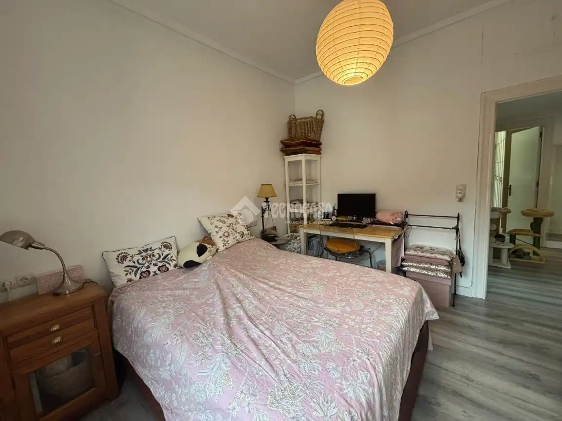 Habitación de Piso en venta en Bilbao  con Calefacción