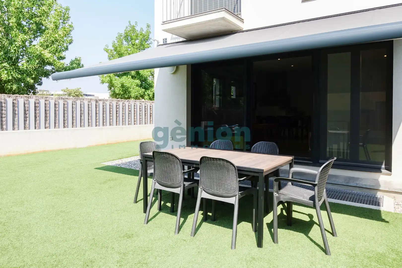 Terrassa de Casa o xalet en venda en Vilablareix amb Calefacció, Jardí privat i Parquet
