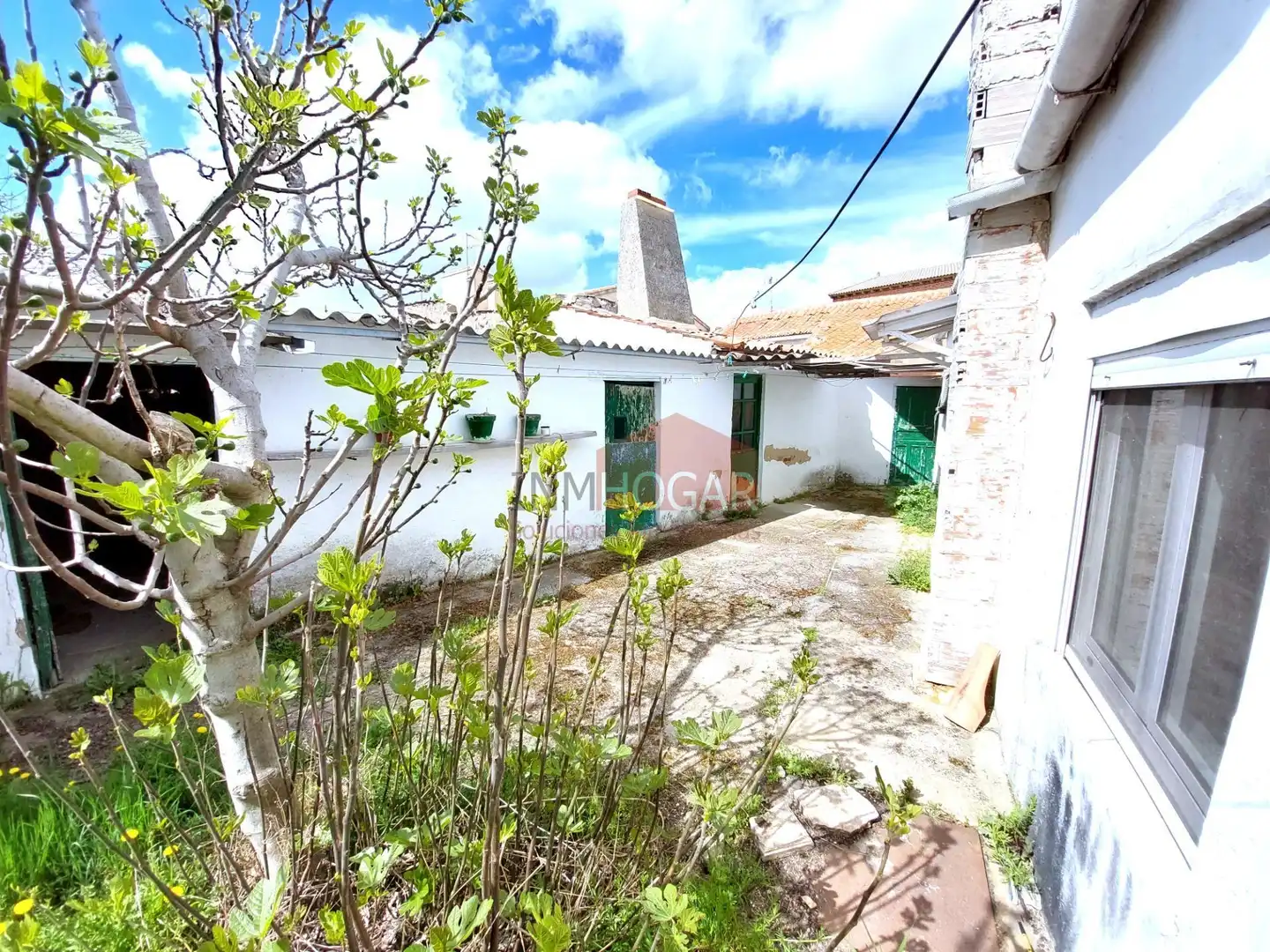 Vista exterior de Casa o xalet en venda en Palacios de Goda amb Calefacció, Terrassa i Traster