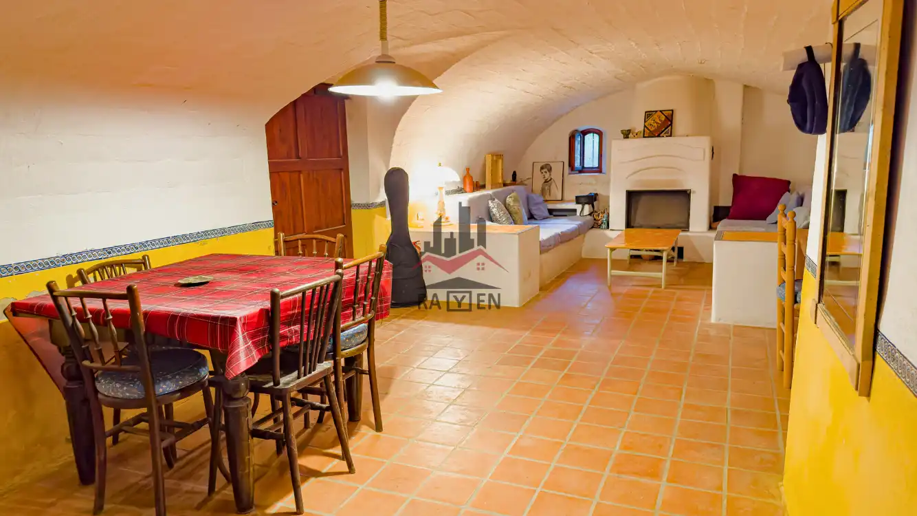 Casa rustica con giardino in vendita a Aforas, imagen 10