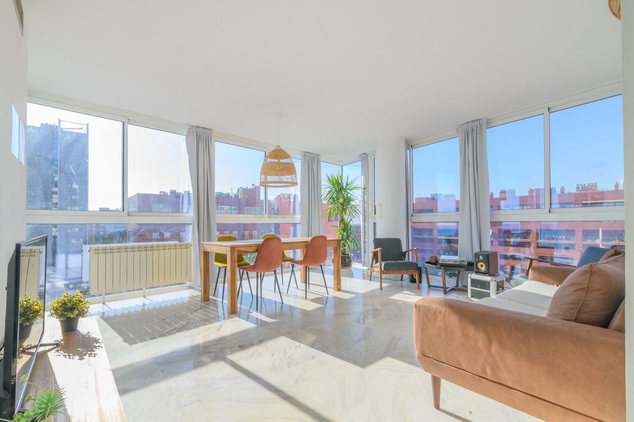 Exterior view of Apartment for sale in  Barcelona Capital
