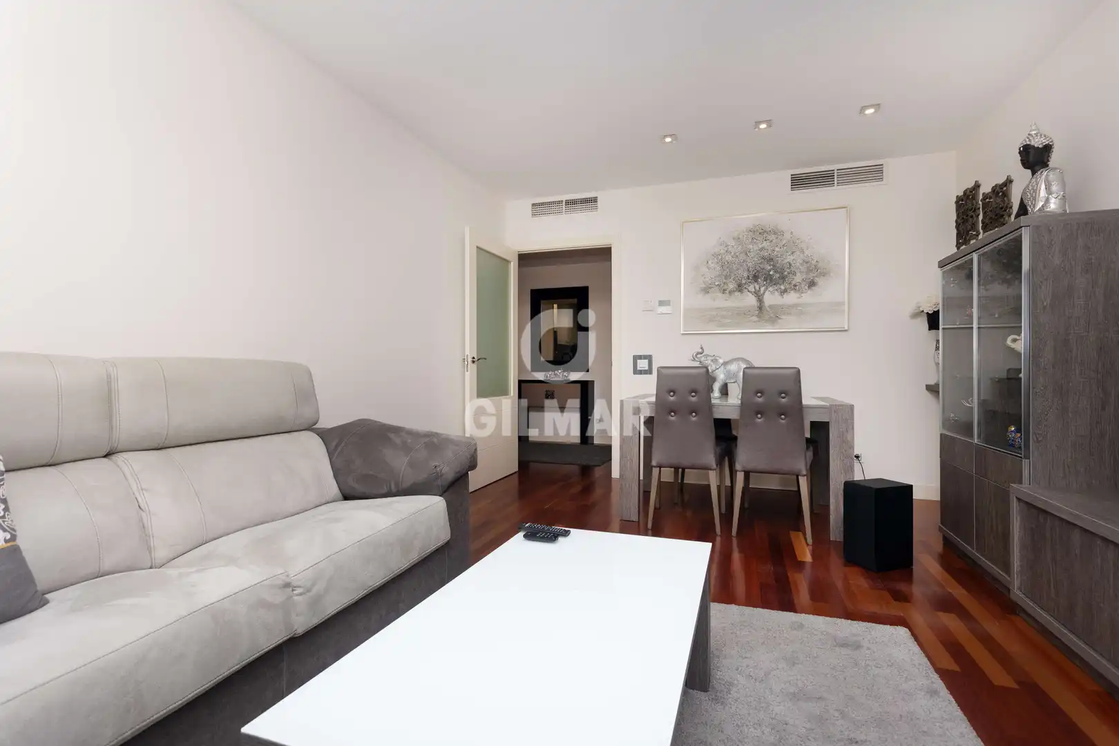 Living room of Flat for sale in Madrid  with Heating, Private garden and Storage room