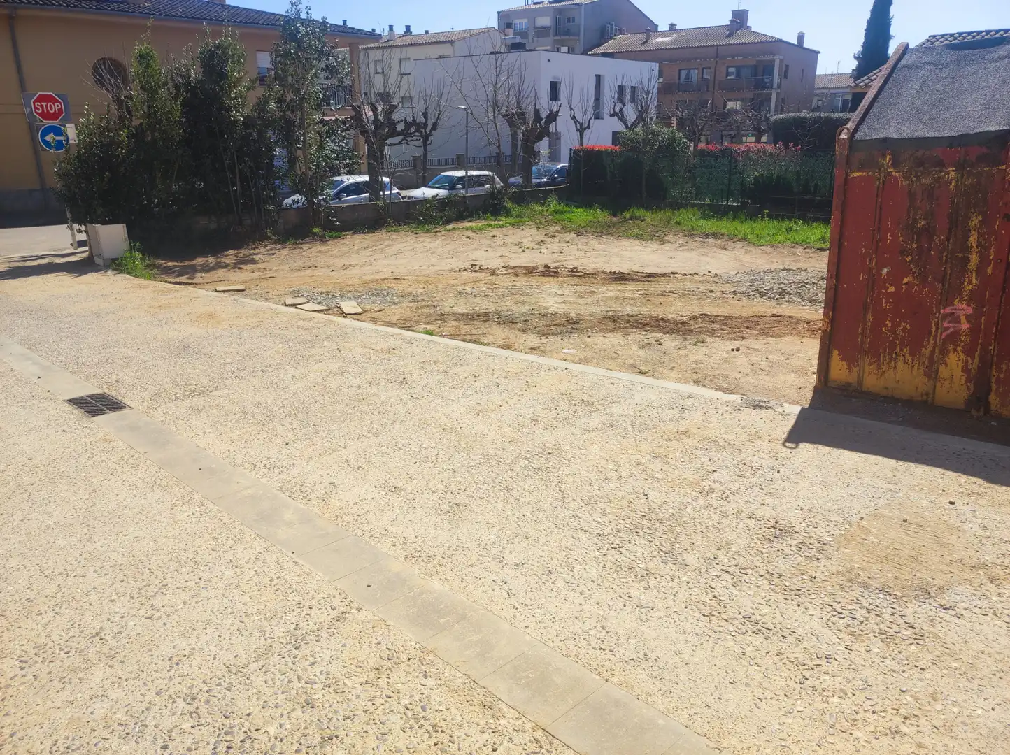 Terreny residencial en venda a Avinguda de Girona 46, imagen 2