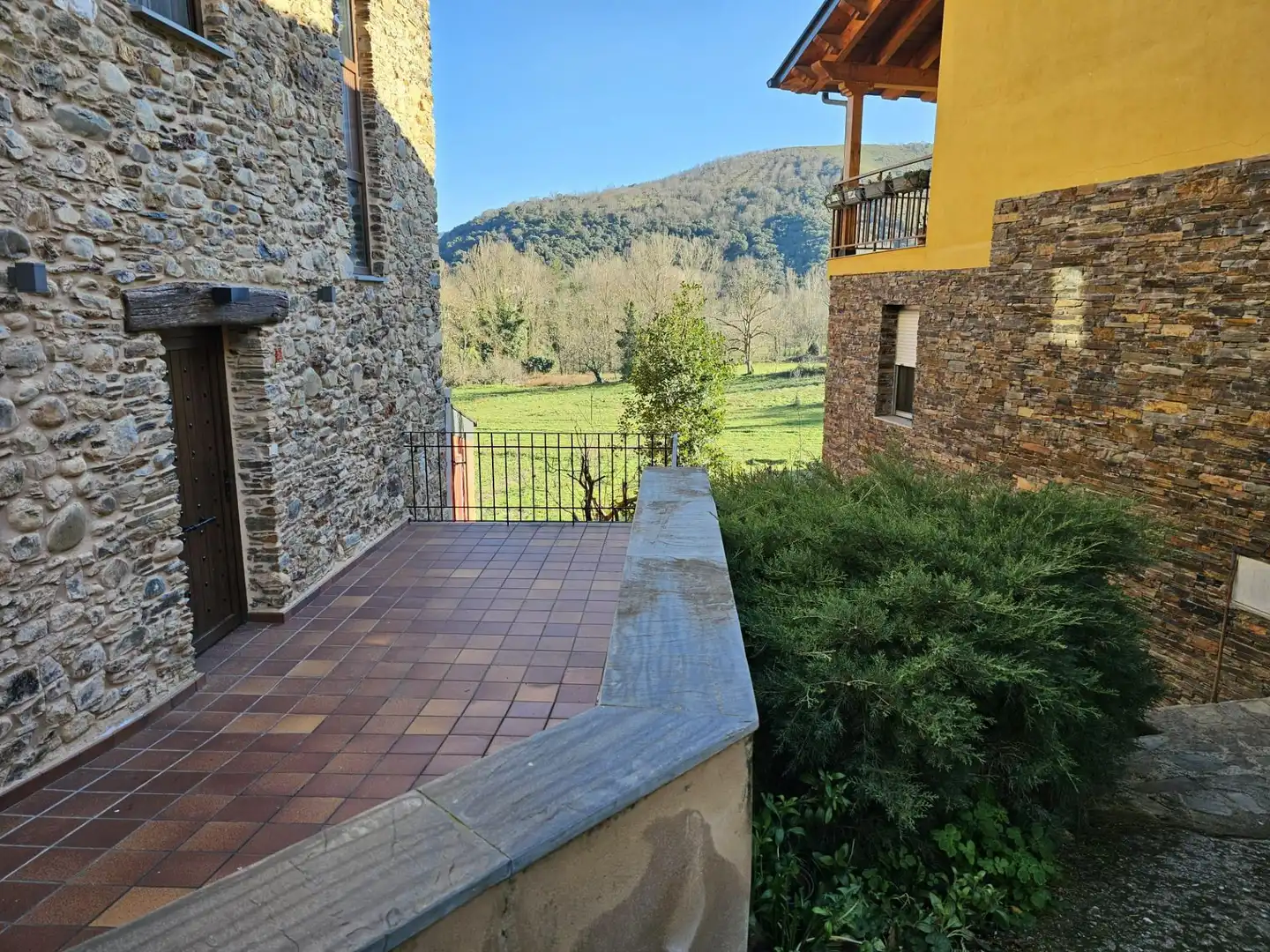 Terrace of Buildings for sale in Sobrado (León)