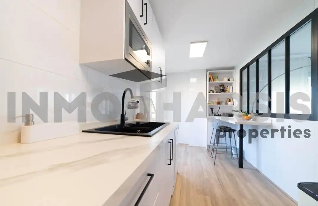 Kitchen of Attic for sale in Roquetas de Mar  with Air Conditioner, Heating and Private garden