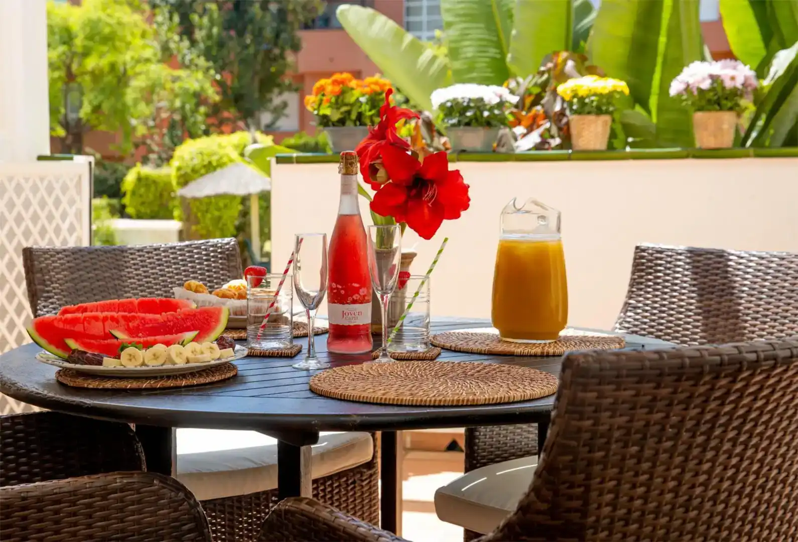 Terrassa de Apartament de lloguer en Marbella amb Aire condicionat, Piscina i Balcó