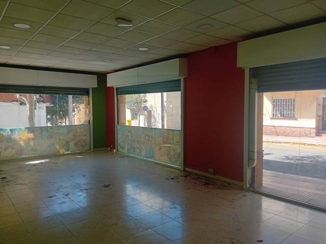 Local comercial en Alquiler en Centre