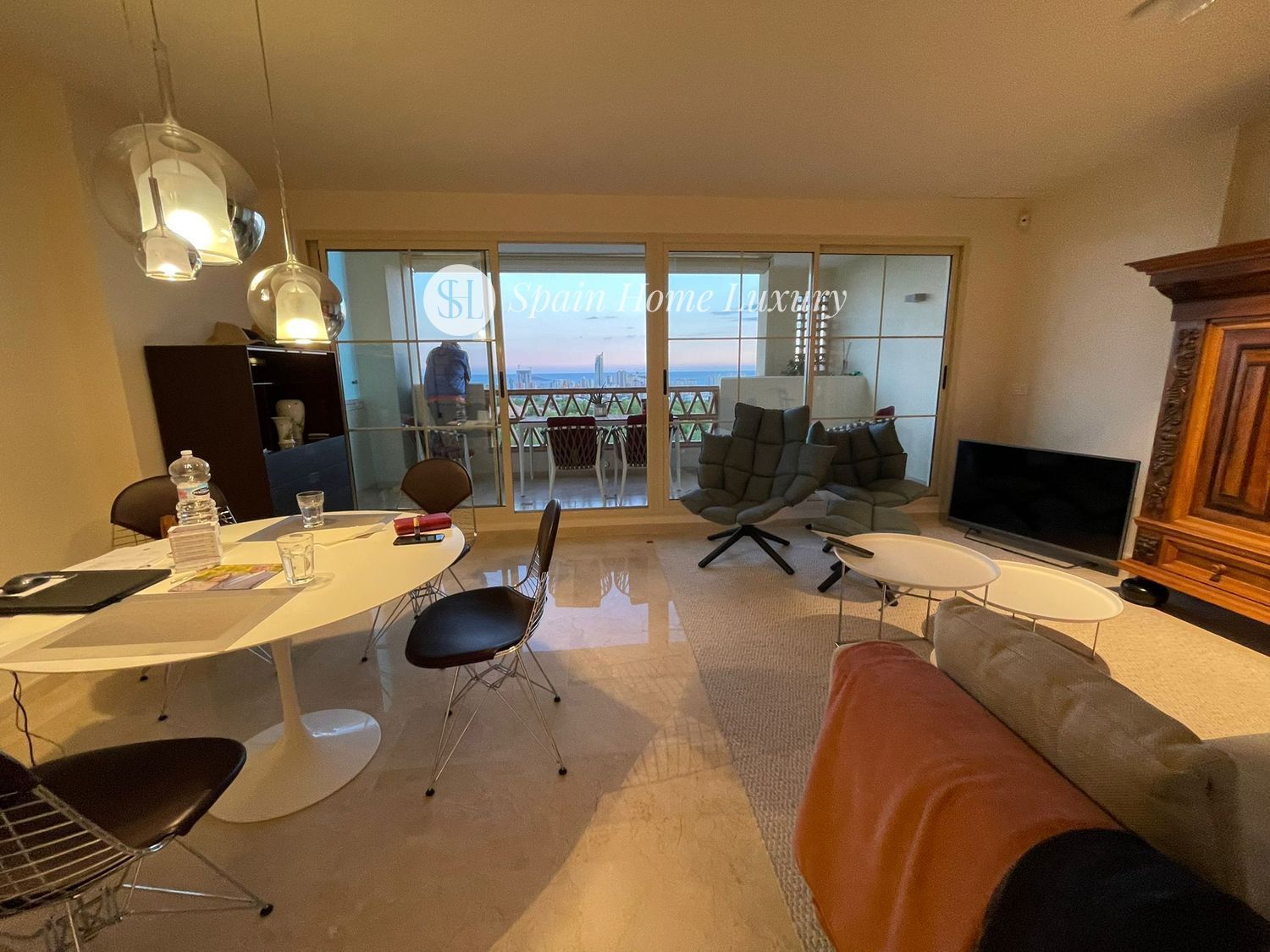 Sala de estar de Ático en venta en Finestrat con Aire acondicionado, Terraza y Trastero