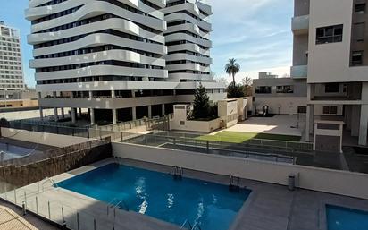 Swimming pool of Flat to rent in  Valencia Capital  with Air Conditioner, Heating and Terrace
