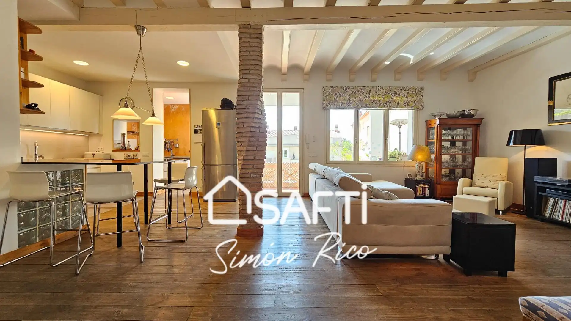 Casa adosada en venta en Gelida