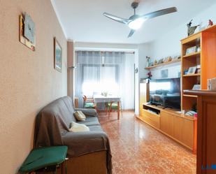 Living room of Flat for sale in  Barcelona Capital  with Balcony