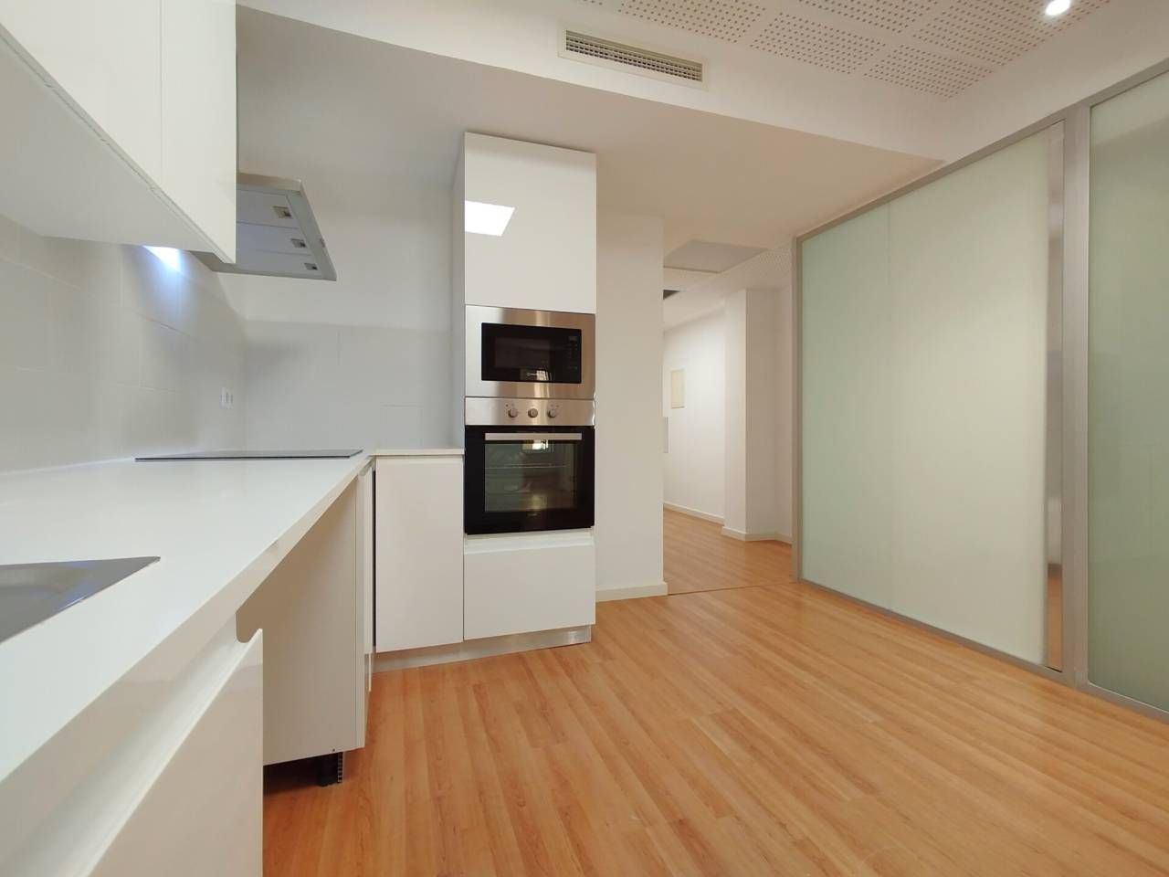Kitchen of Flat to rent in Manresa  with Air Conditioner, Heating and Parquet flooring
