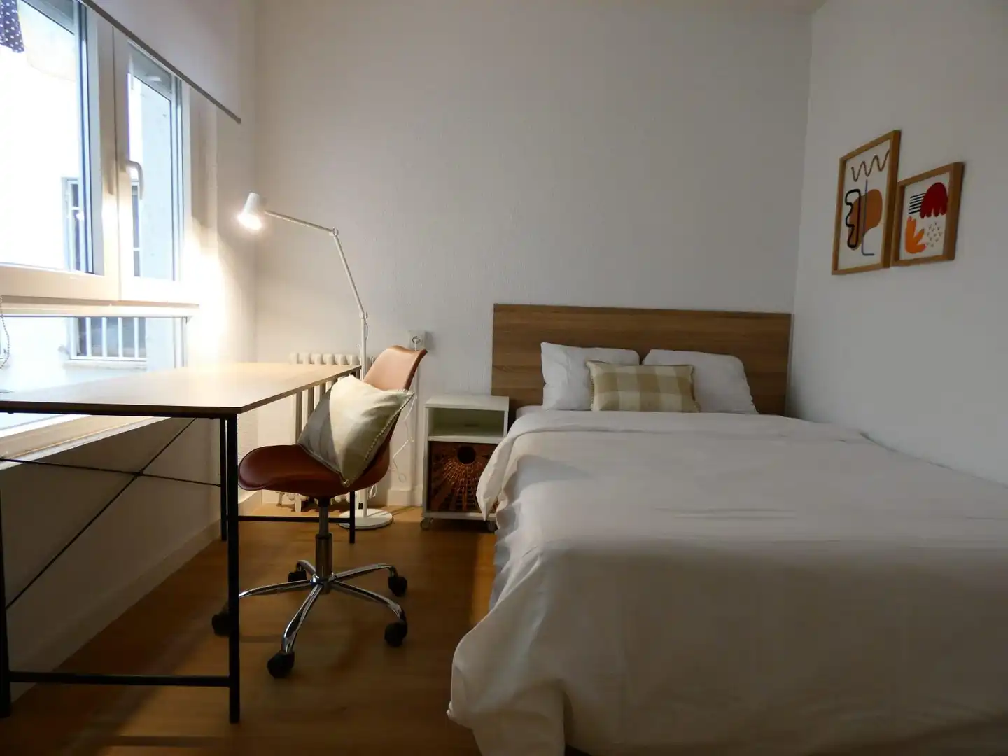Zimmer in Calle de Eduardo Marquina, 14, Centro