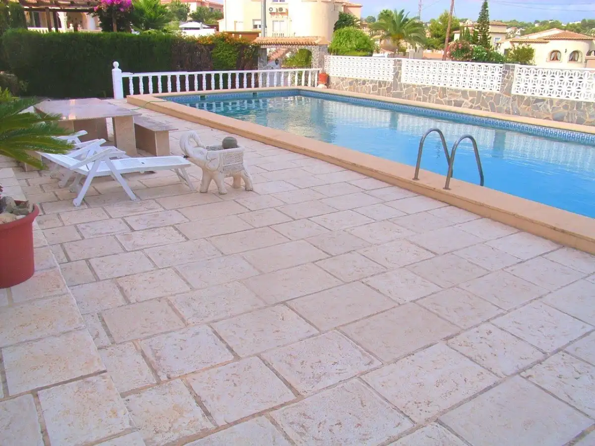 Villa con terrazza in vendita a Carrió - La Merced - Los Pinos, imagen 4