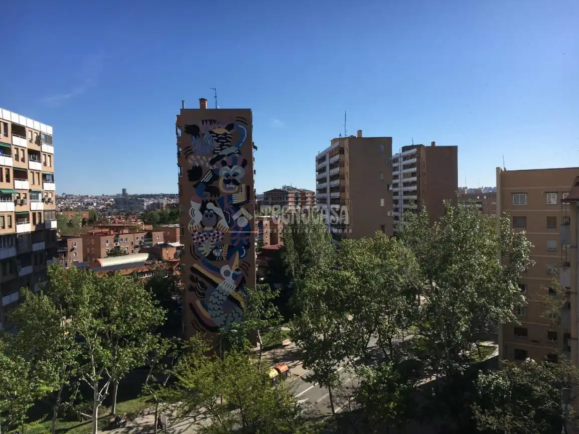 Exterior view of Flat for sale in Madrid  with Air Conditioner and Heating