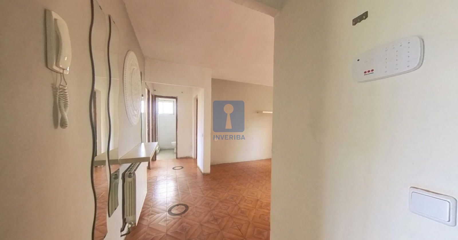 Piso en venta en L'Hospitalet de Llobregat con Calefacción
