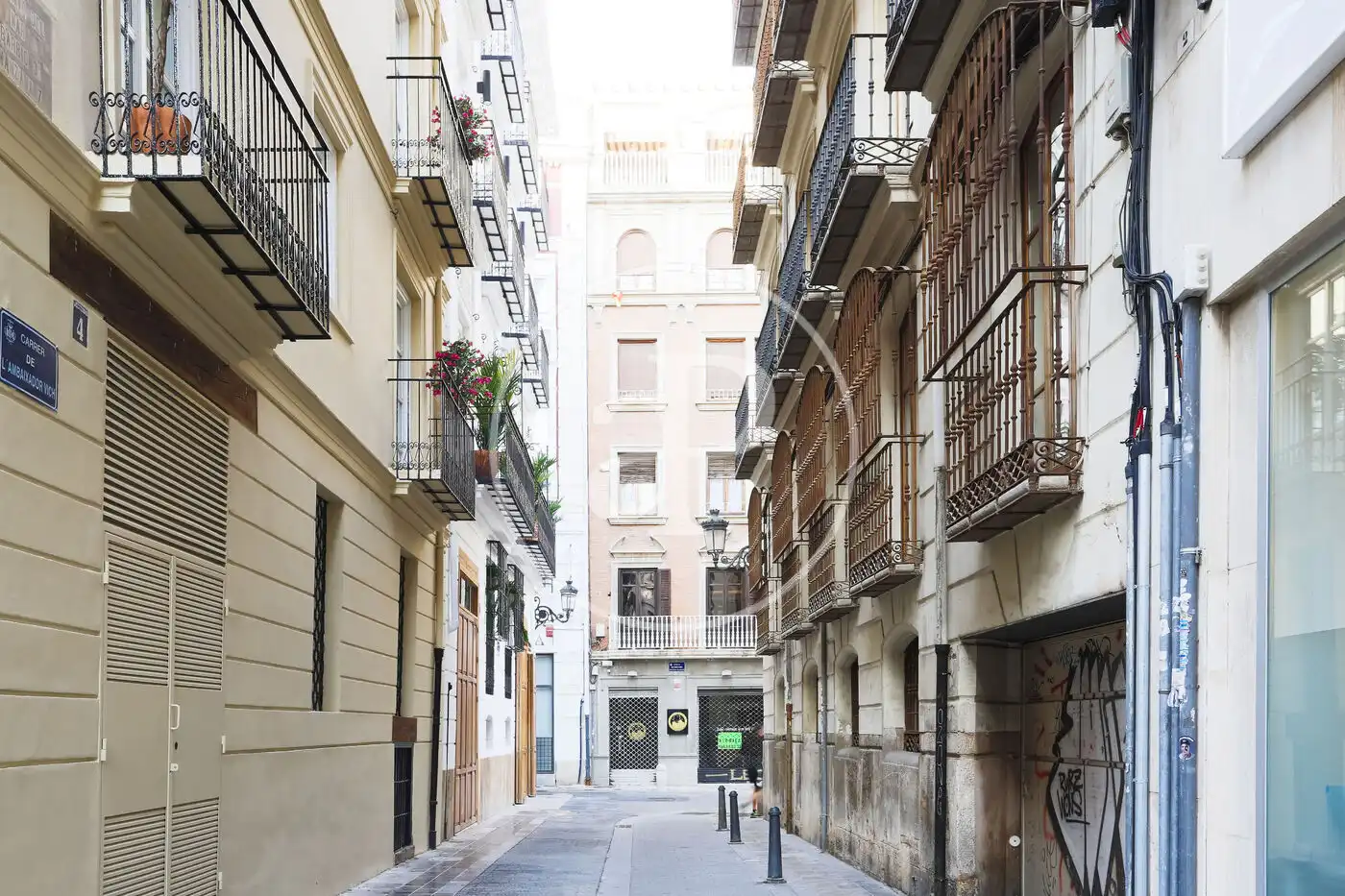 Vista exterior de Piso en venta en Valencia con Calefacción
