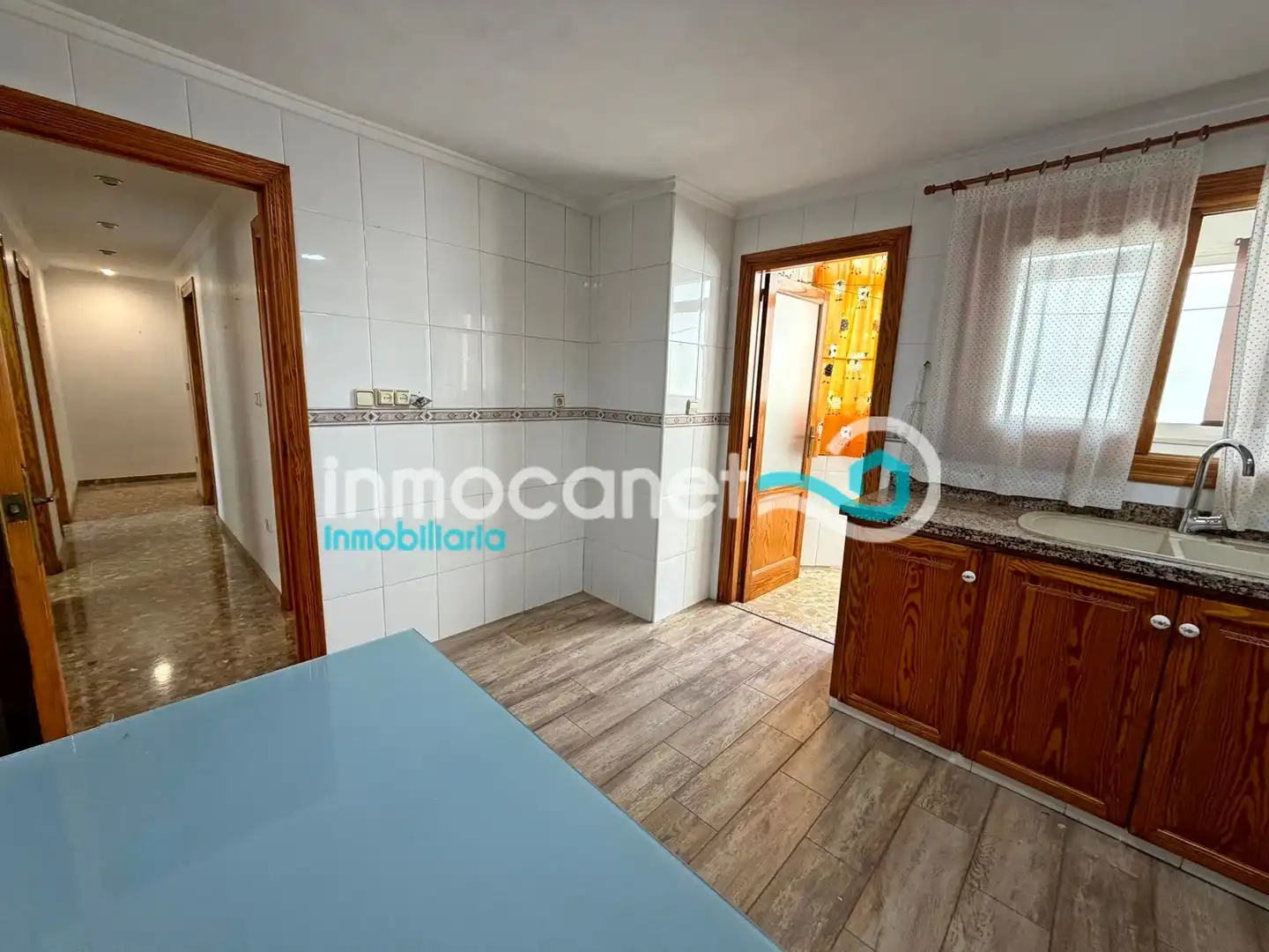 Cocina de Apartamento en venta en Oliva con Balcón