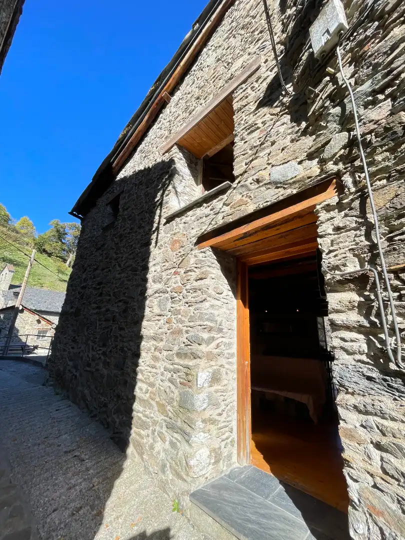 Vista exterior de Casa o chalet en venta en Llavorsí con Calefacción, Jardín privado y Parquet