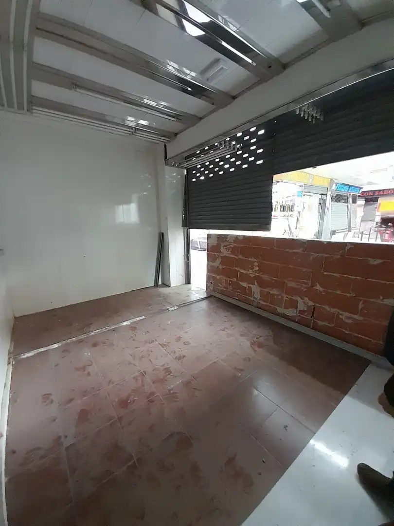 Local comercial en venda a Centro, imagen 4