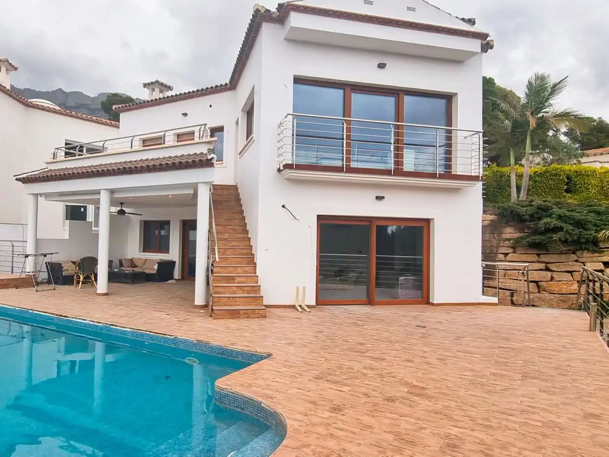 Vista exterior de Casa o chalet en venta en Altea con Aire acondicionado, Calefacción y Jardín privado
