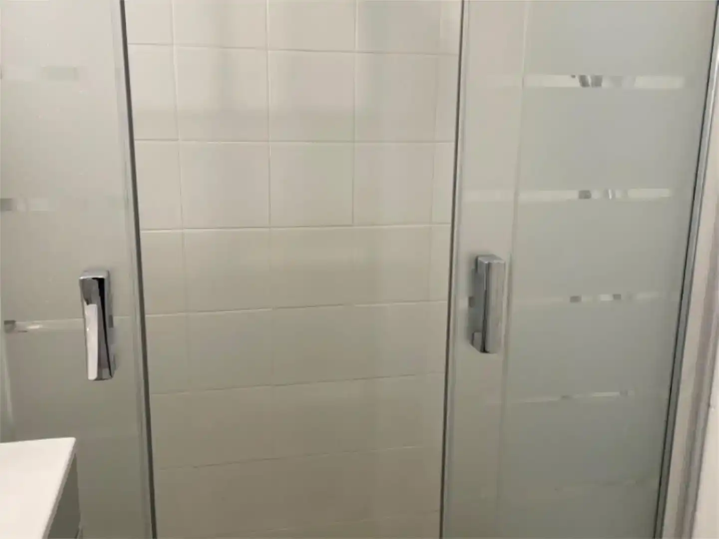 Bathroom of Flat for rent in Rota  with Air Conditioner, Storage room and Swimming Pool