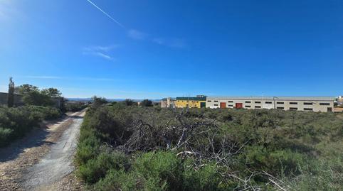 Foto 2 de Terreny industrial en venda a Crevillent, Alicante