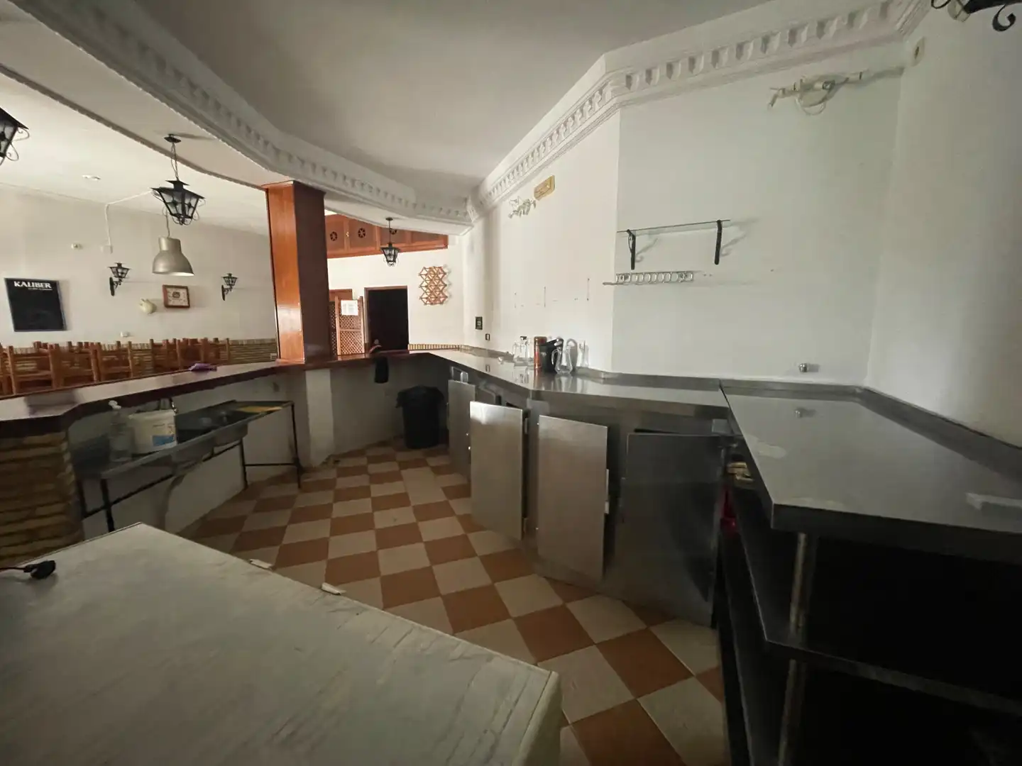 Local comercial en venta en La Puebla del Río, imagen 3
