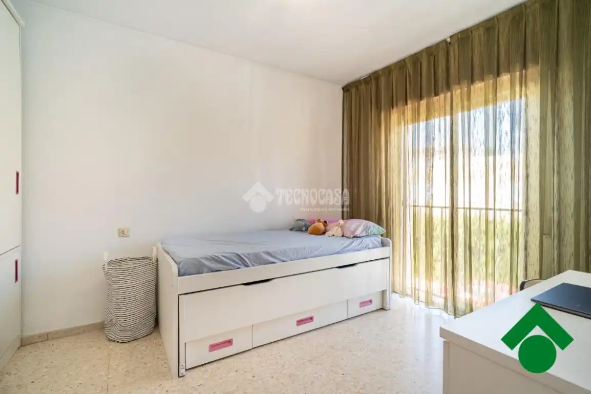 Dormitori de Casa adosada en venda en Pinos Puente