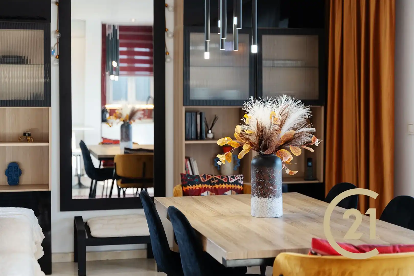 Comedor de Casa adosada en venta en Ojén con Aire acondicionado, Calefacción y Jardín privado
