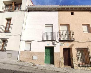 Exterior view of Single-family semi-detached for sale in Pezuela de las Torres