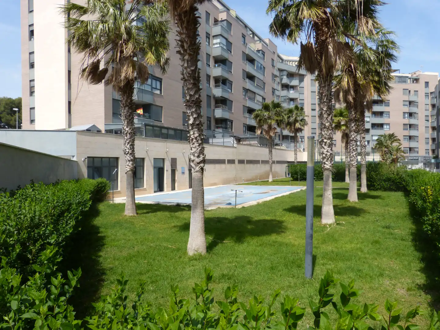 Schwimmbecken von Wohnung zum Verkauf in Almería mit Terrasse und Schwimmbad