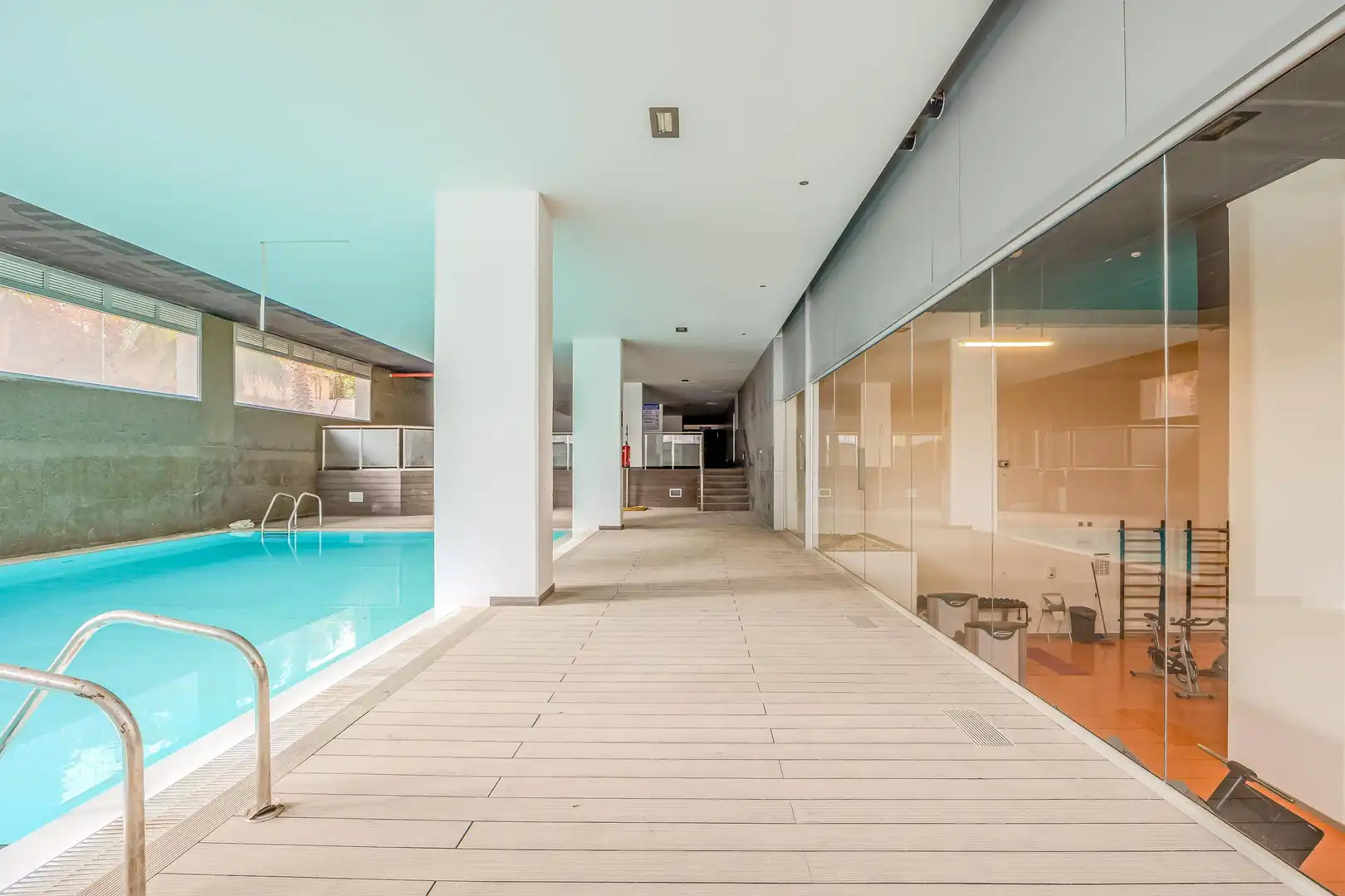 Piscina de Pis en venda en Ciudad Alta