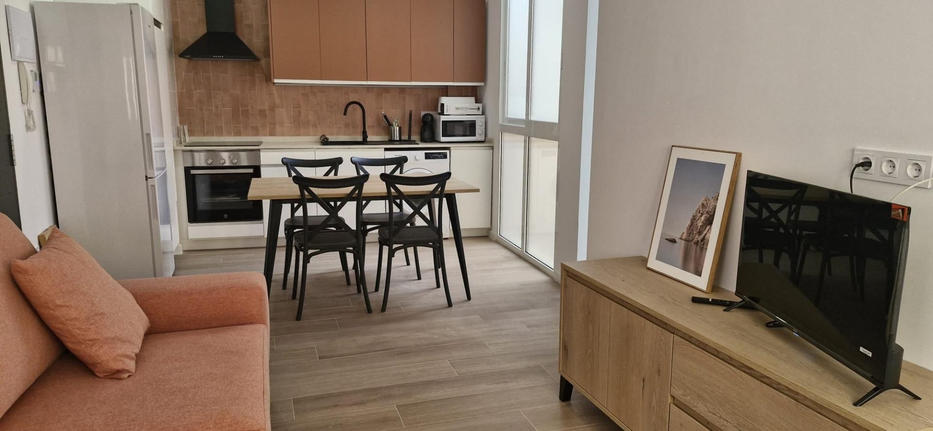 Sala d'estar de Pis de lloguer en Elche / Elx amb Aire condicionat i Traster