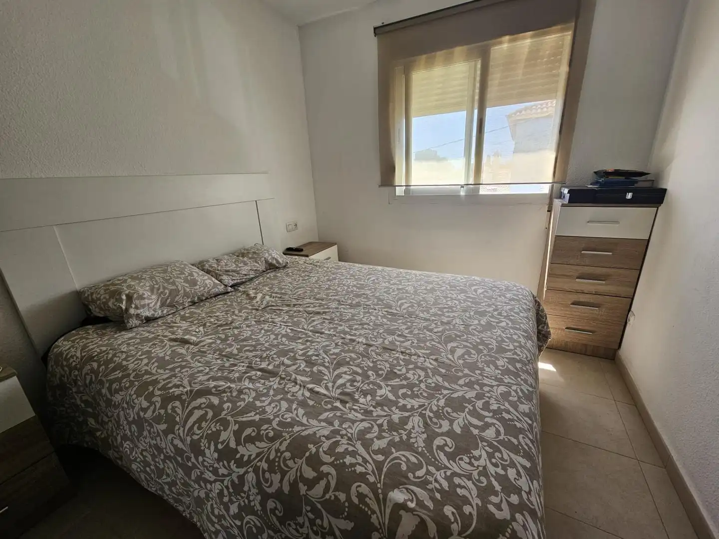 Habitación de Piso en venta en Torremolinos con Aire acondicionado, Terraza y Amueblado