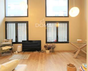 Living room of Duplex to rent in  Barcelona Capital  with Air Conditioner, Heating and Parquet flooring