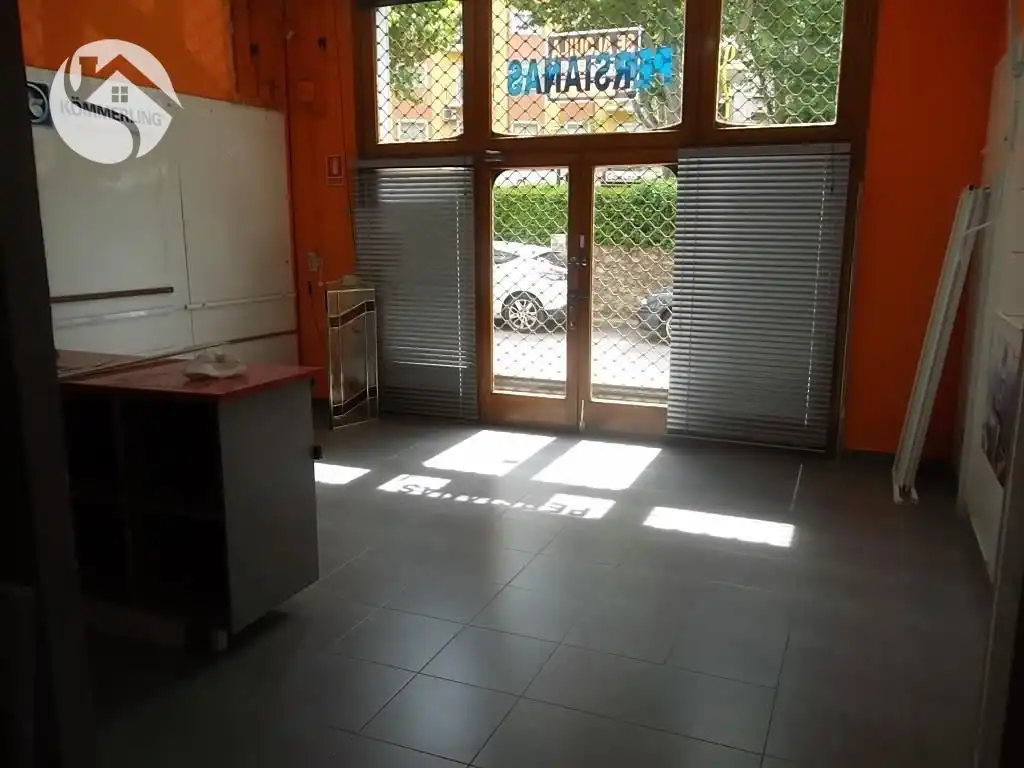 Local comercial de lloguer a Centro, imagen 2